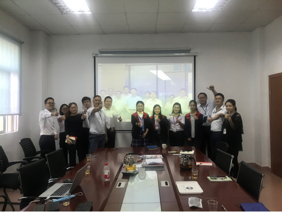 顺景软件与炎墨合影